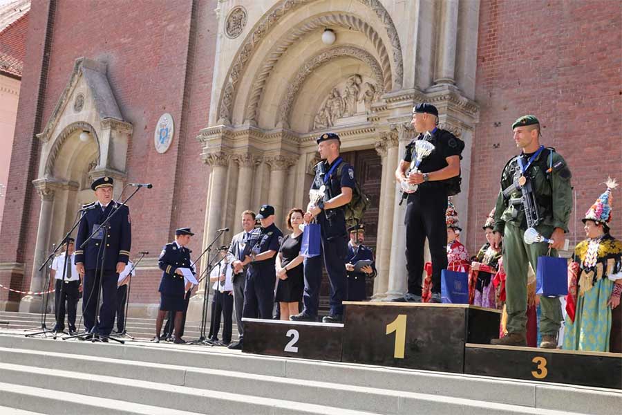 Policijska uprava osječko-baranjska - Odigrana utakmica između NK